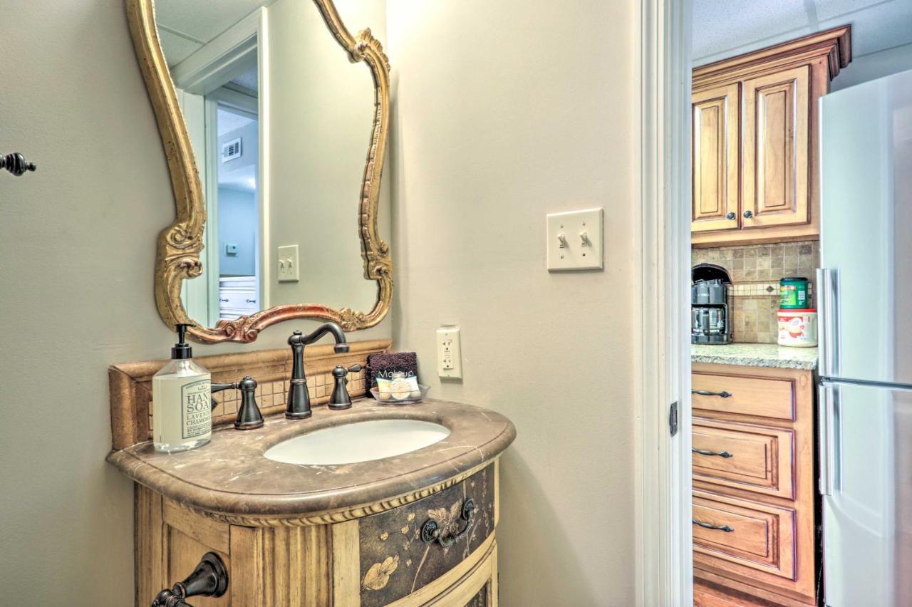Condo With Balcony, Walk To Dtwn Gatlinburg Fun Екстериор снимка